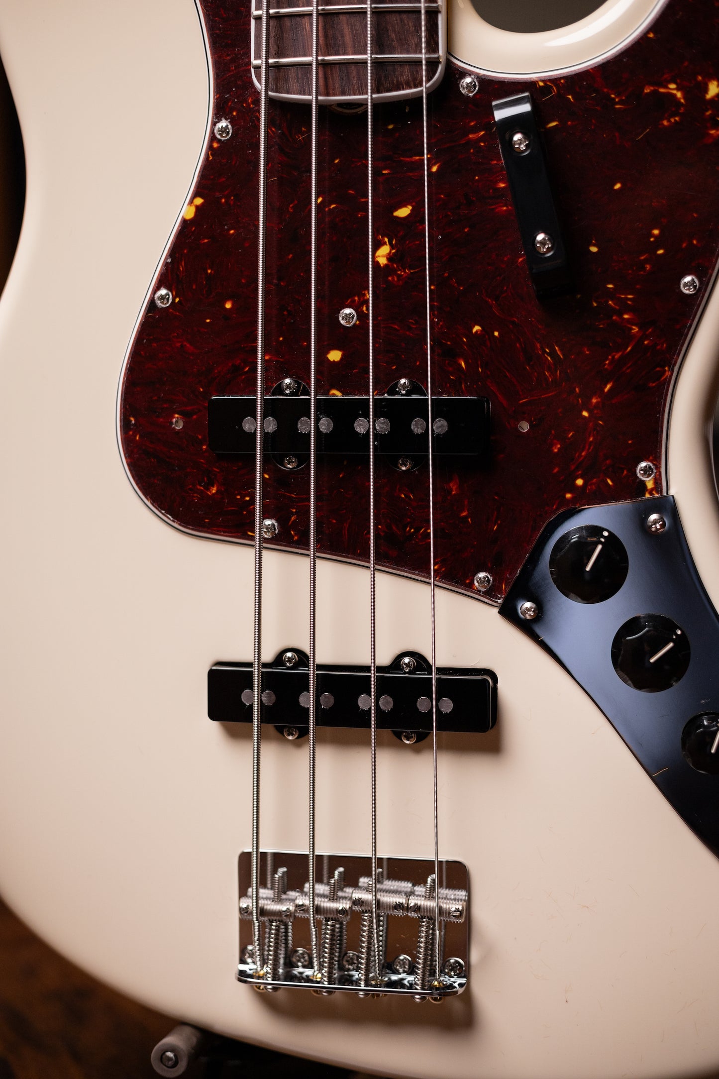 Fender American Vintage II 1966 Jazz Bass - Olympic White