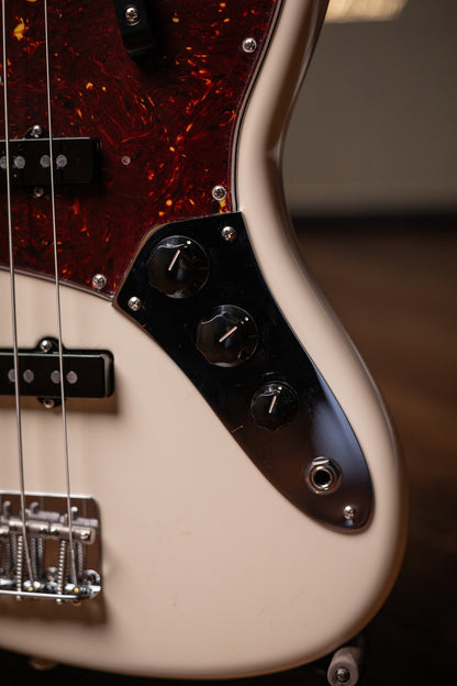Fender American Vintage II 1966 Jazz Bass - Olympic White