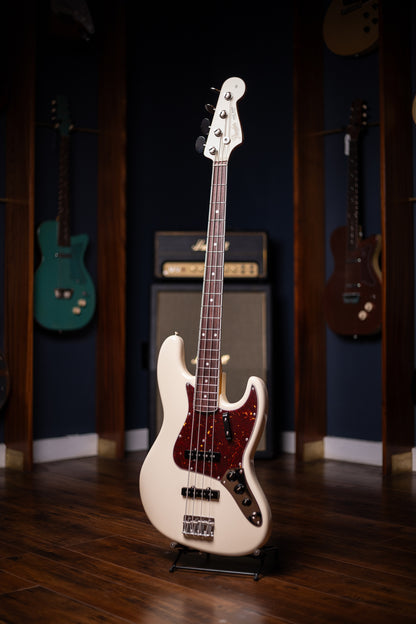 Fender American Vintage II 1966 Jazz Bass - Olympic White