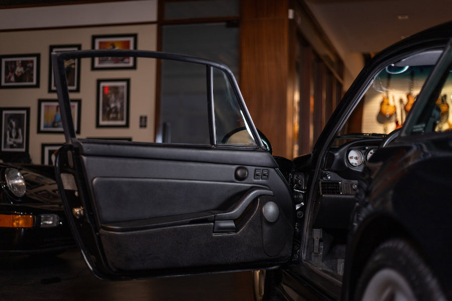 1998 Porsche 911 Carrera 4S - Black