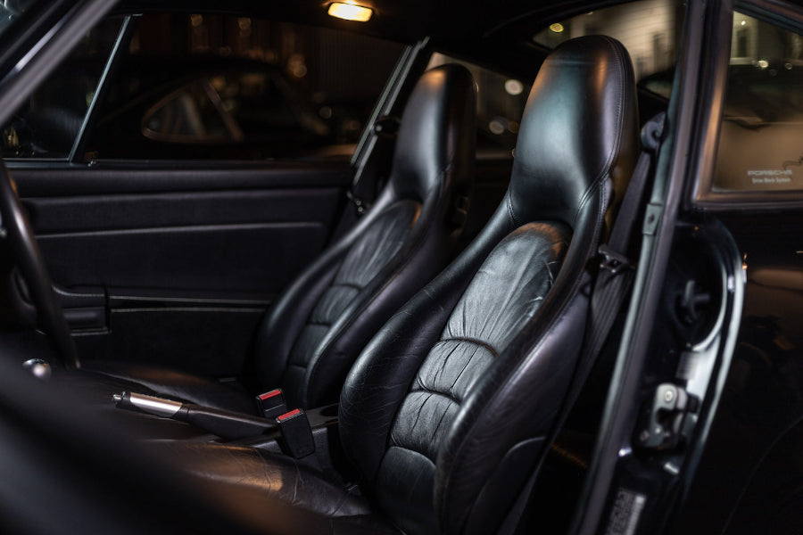 1998 Porsche 911 Carrera 4S - Black