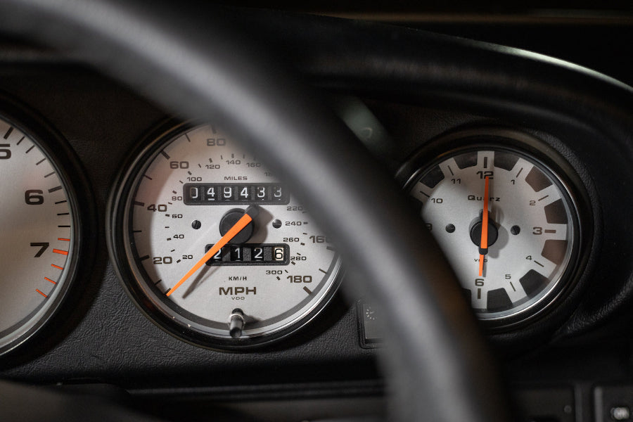 1998 Porsche 911 Carrera 4S - Black