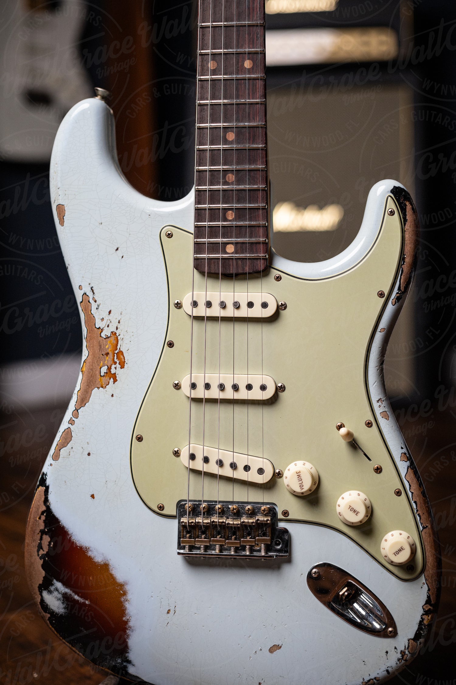 Fender Custom Shop 1960 Stratocaster Heavy Relic Electric Guitar - Aged Sonic over Sunburst