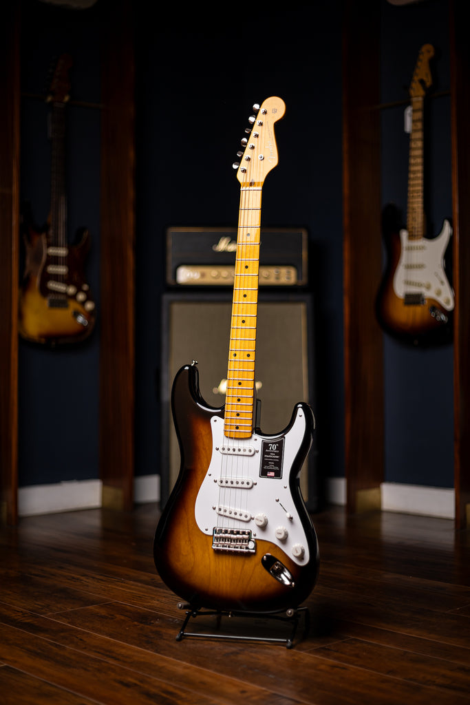 Fender 70th Anniversary American Vintage II ‘54 Stratocaster Electric Guitar - Sunburst