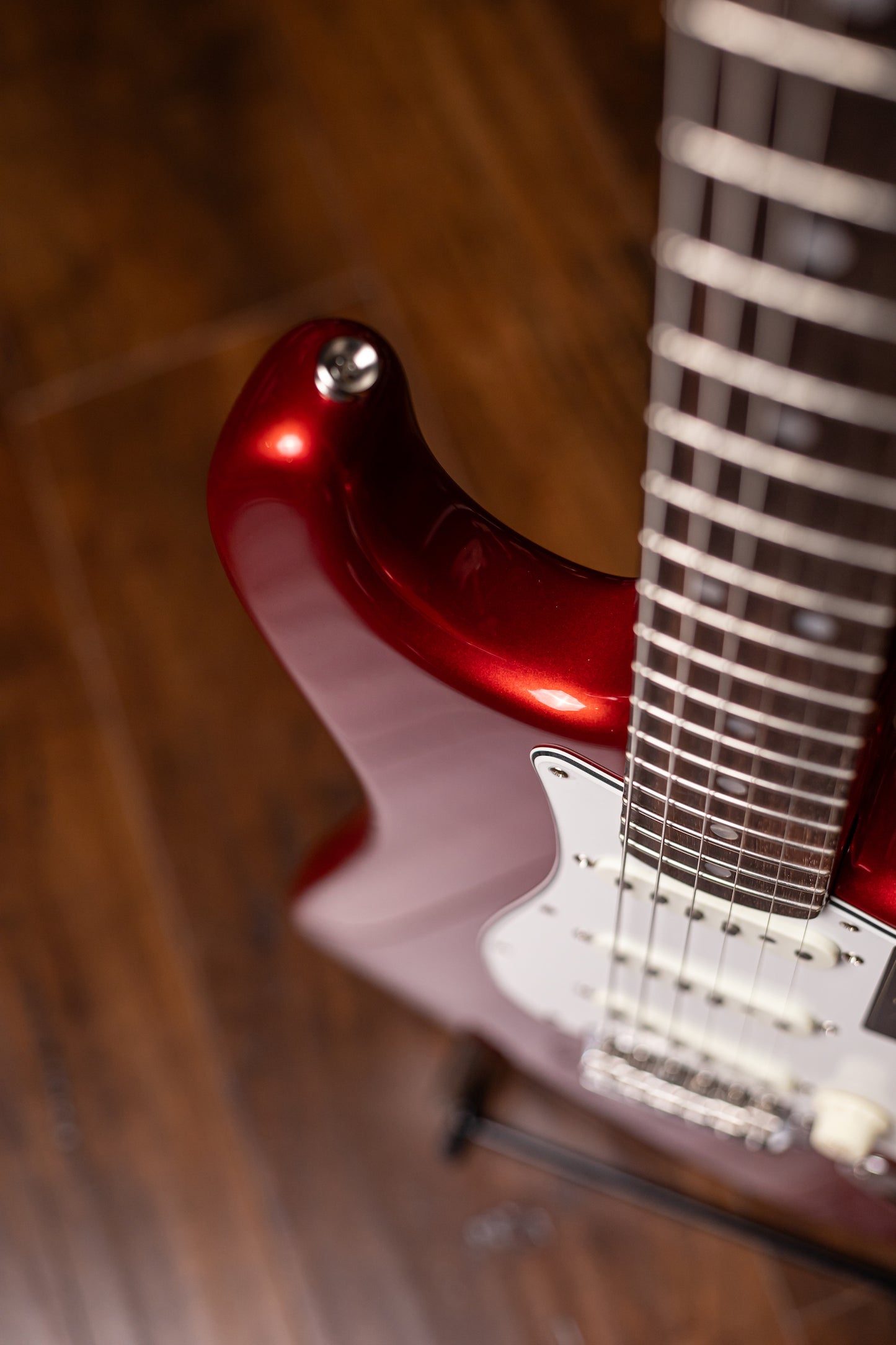 Fender  American Vintage II 1965 Stratocaster Round-Lam Electric Guitar - Candy Apple Red