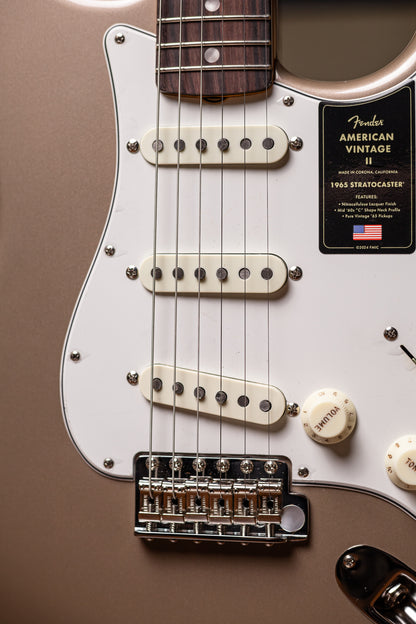 Fender  American Vintage II 1965 Stratocaster Round-Lam Electric Guitar - Shoreline Gold