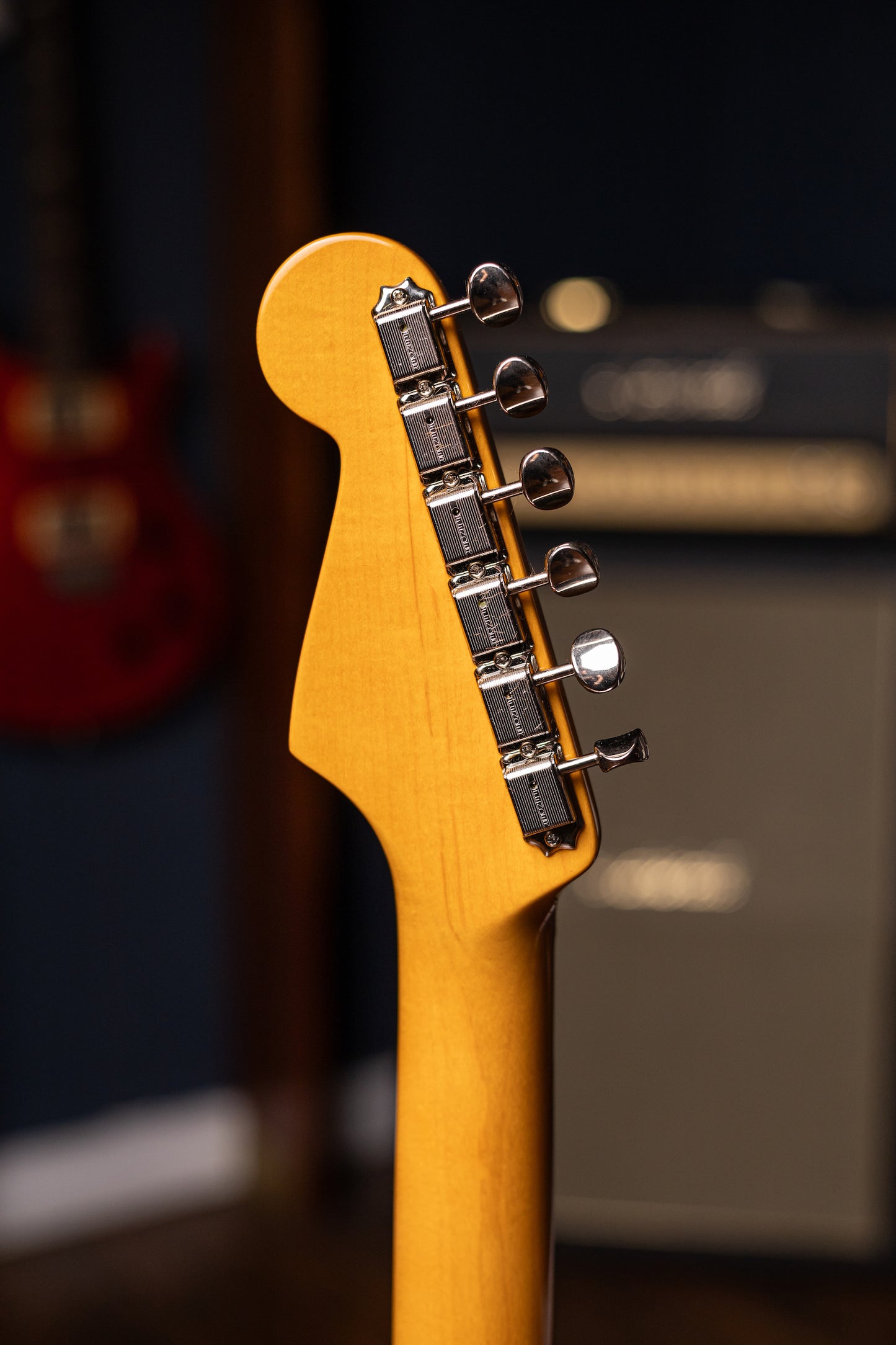 Fender  American Vintage II 1965 Stratocaster Round-Lam Electric Guitar - Shoreline Gold