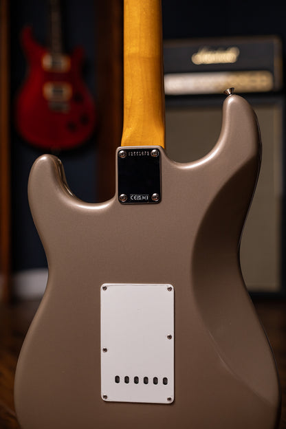 Fender  American Vintage II 1965 Stratocaster Round-Lam Electric Guitar - Shoreline Gold