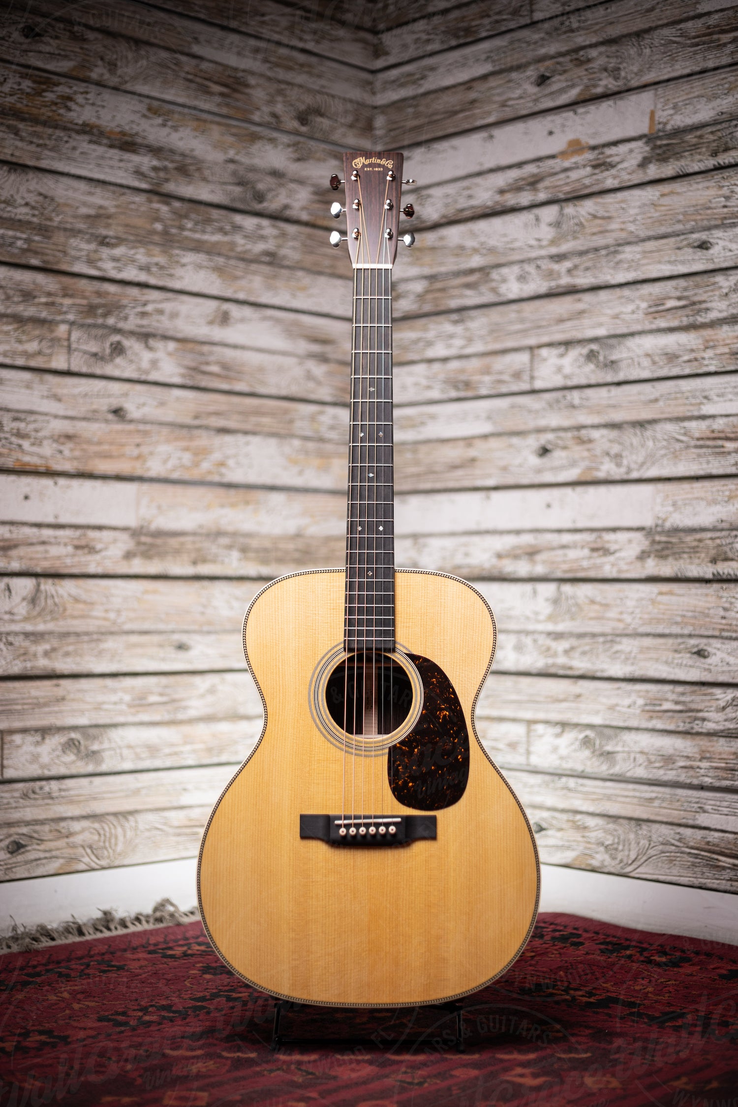 Martin 000-28 Acoustic Guitar - Natural