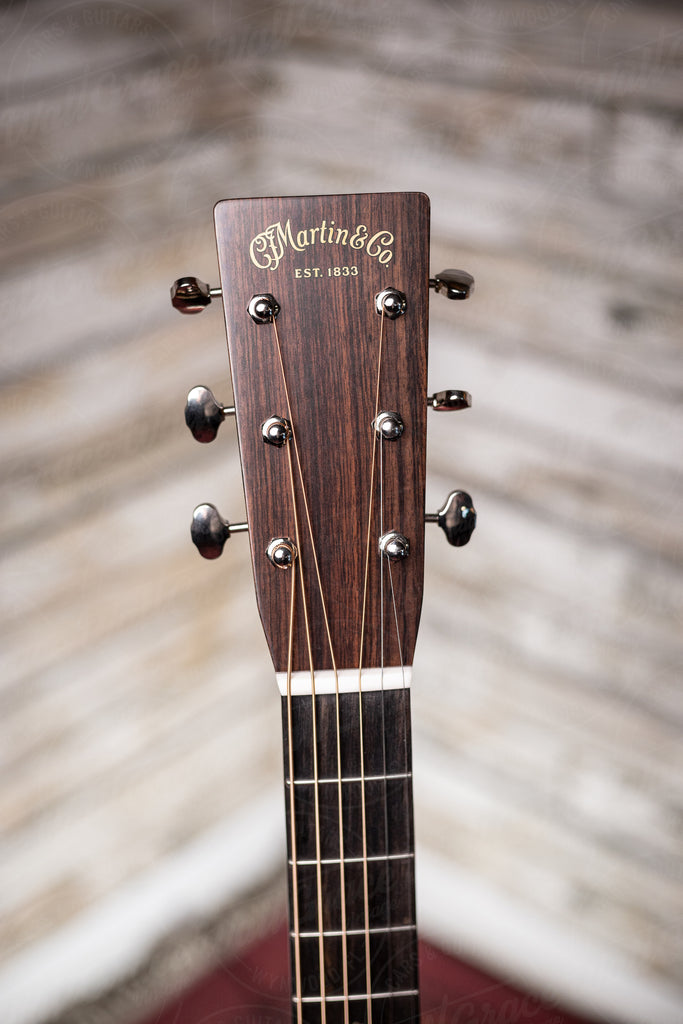 Martin 000-28 Acoustic Guitar - Natural
