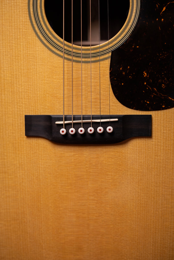 Martin HD-28E Acoustic-Electric Guitar with Fishman Aura VT Enhance - Natural