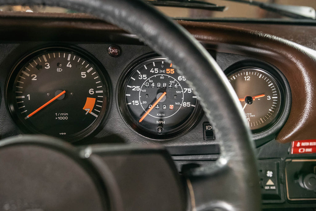 1981 Porsche 911 SC - Platinum Metallic