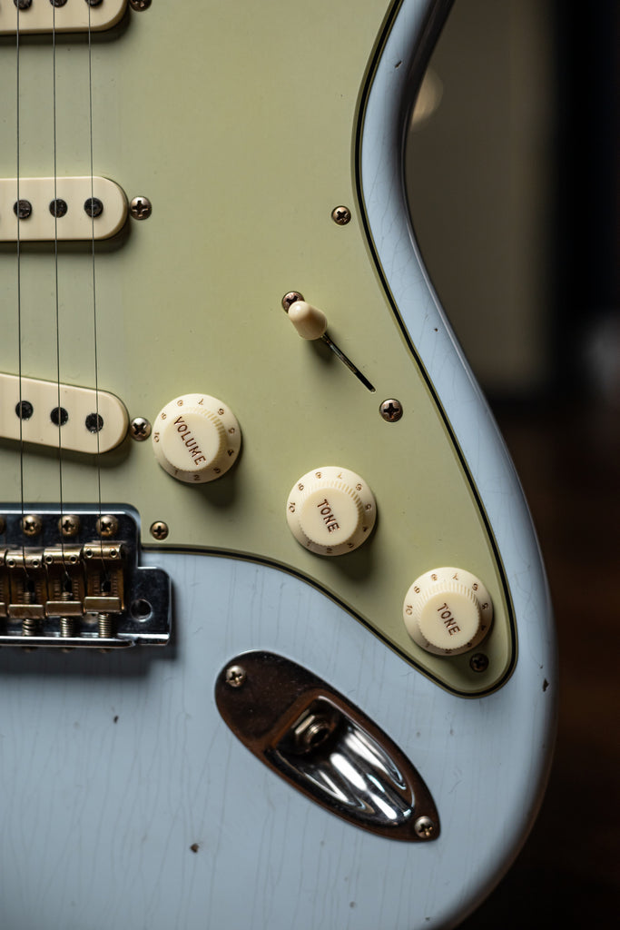 Fender Custom Shop LTD '59 Special Journeyman Relic Stratocaster Electric Guitar - Super Faded Aged Sonic Blue