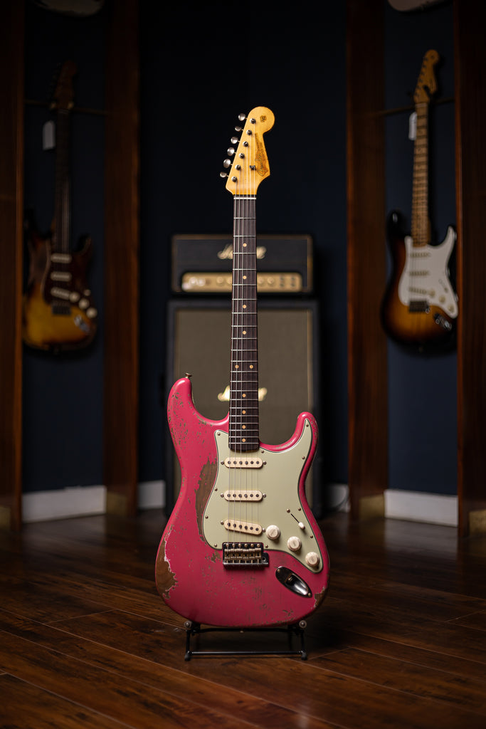 Fender Masterbuilt Custom '63 Relic Stratocaster Electric Guitar - Greg Fessler Faded Dakota