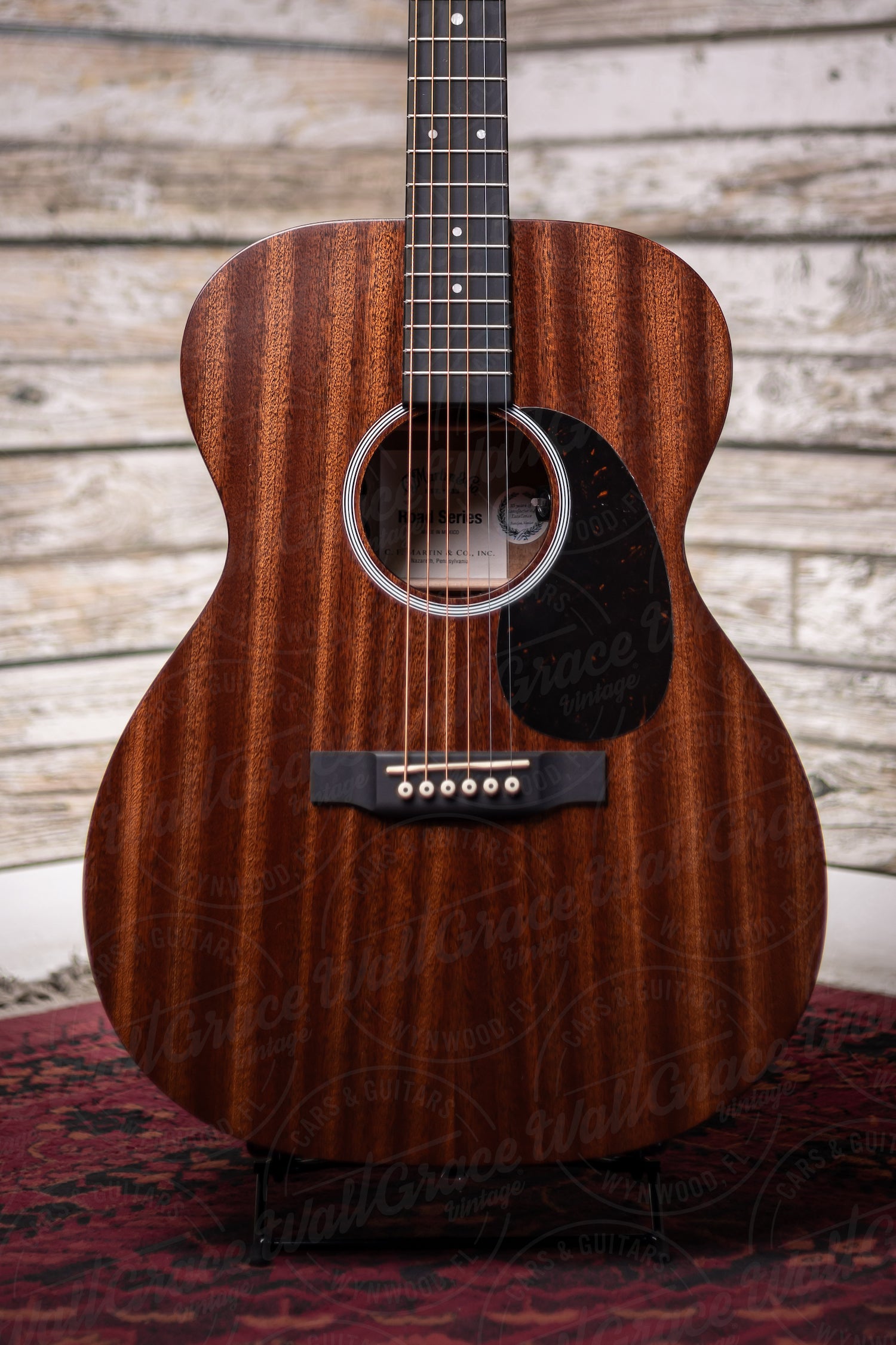 Martin 000-10E Road Series Acoustic-Electric Guitar - Natural Sapele