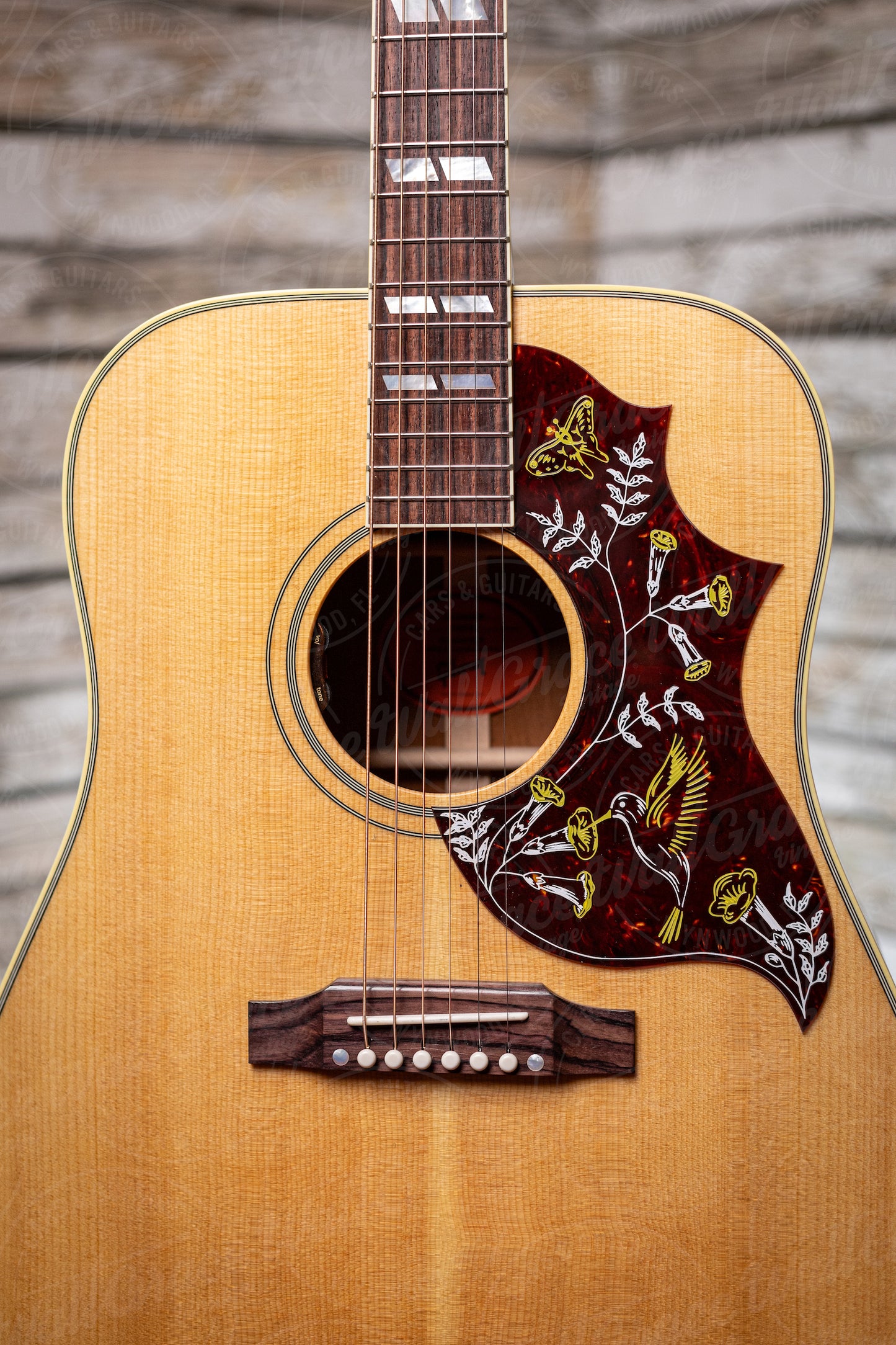 Gibson Hummingbird Original Acoustic-Electric Guitar - Antique Natural