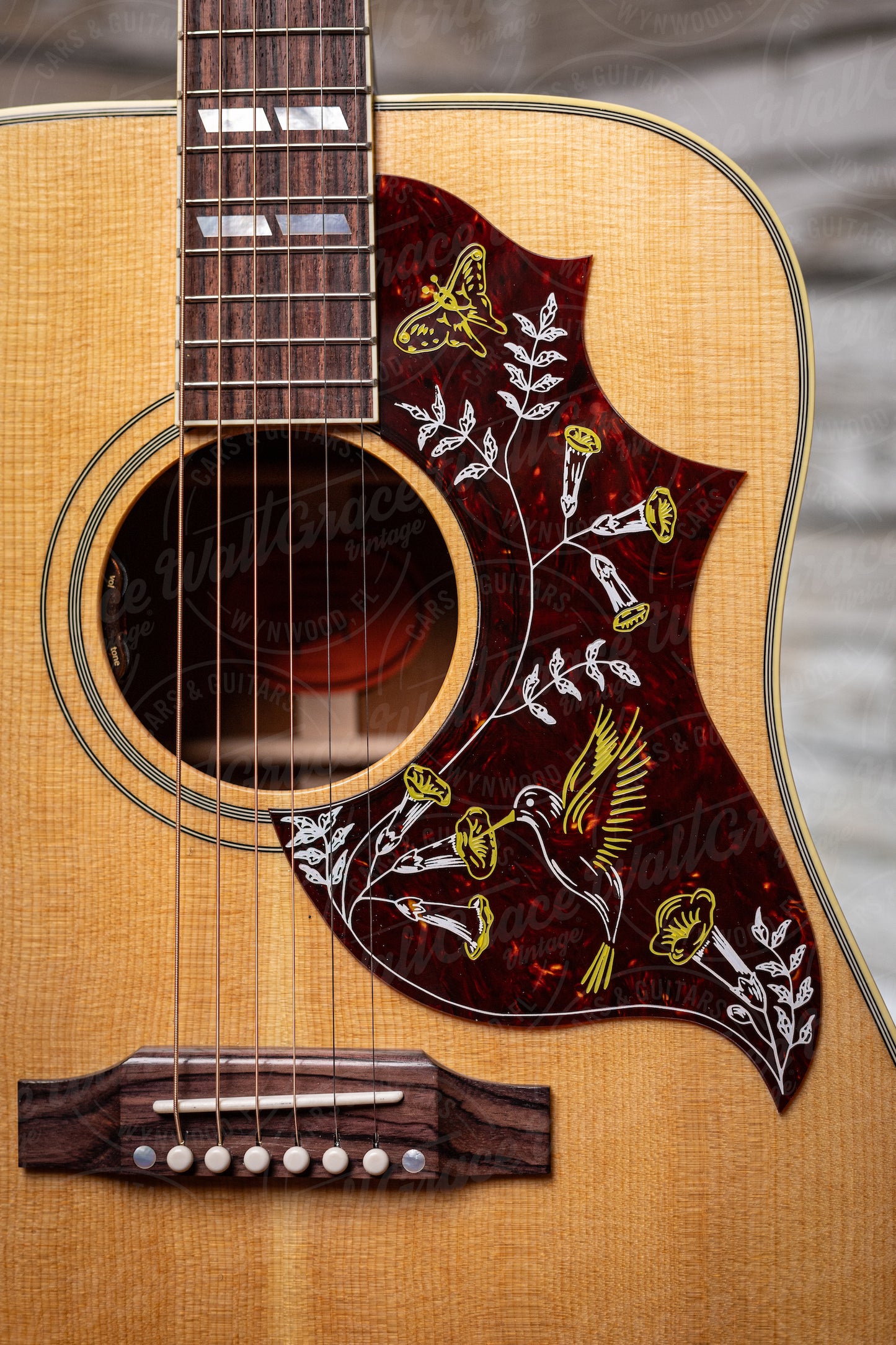 Gibson Hummingbird Original Acoustic-Electric Guitar - Antique Natural