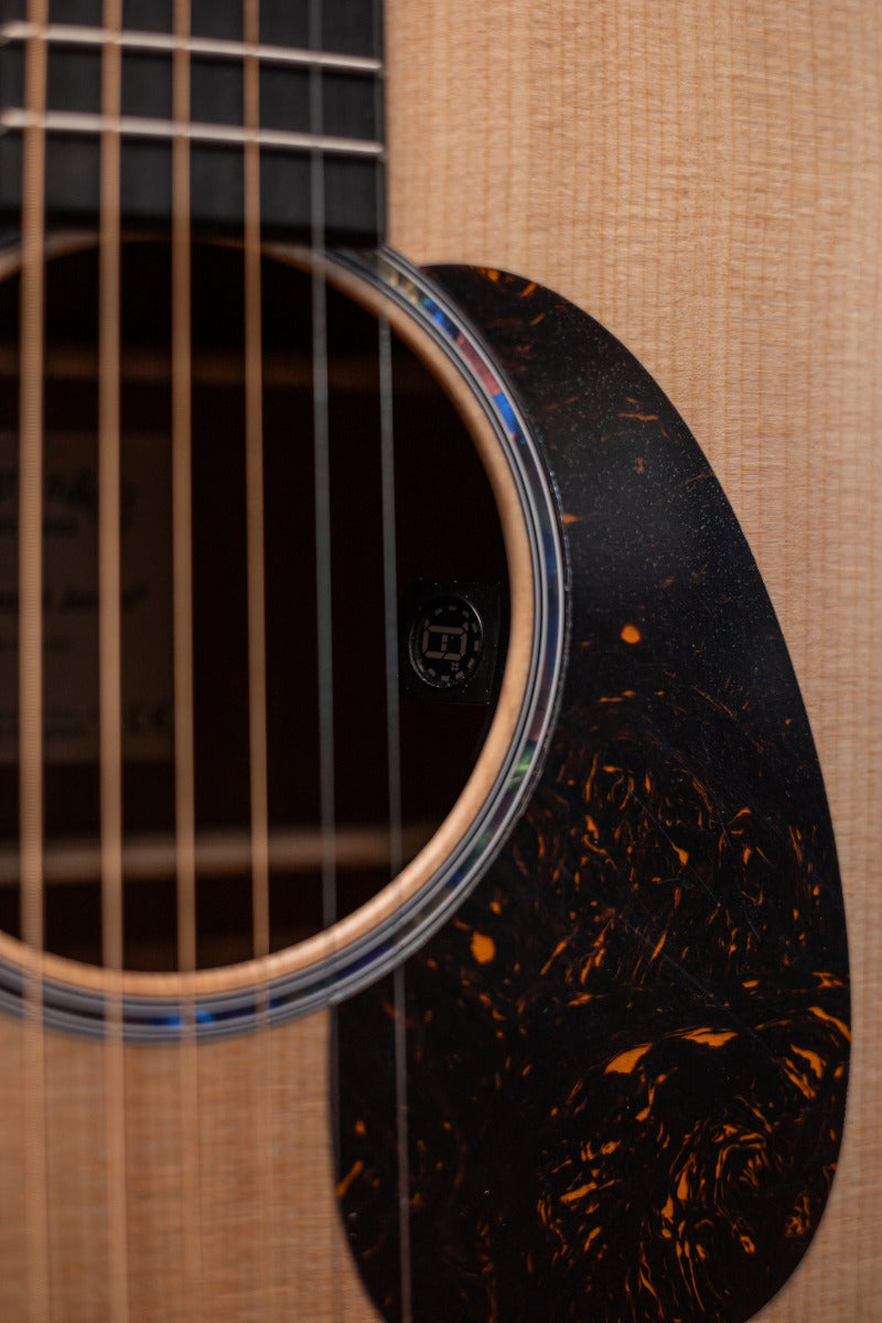Martin D Junior E Acoustic-Electric Guitar - Natural