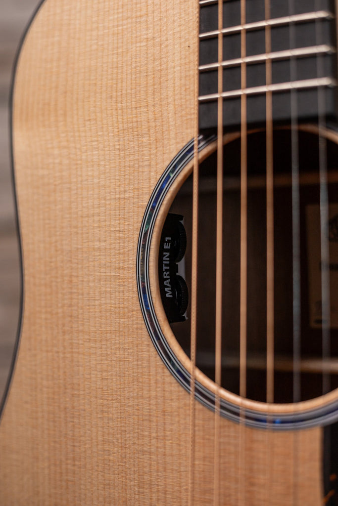 Martin D Junior E Acoustic-Electric Guitar - Natural