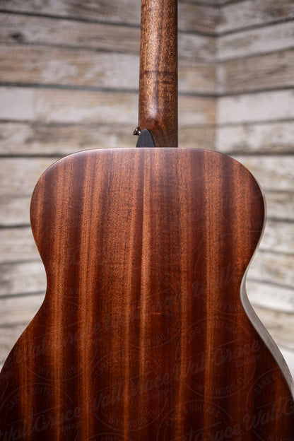 Martin 000-10E Road Series Acoustic-Electric Guitar - Natural Sapele
