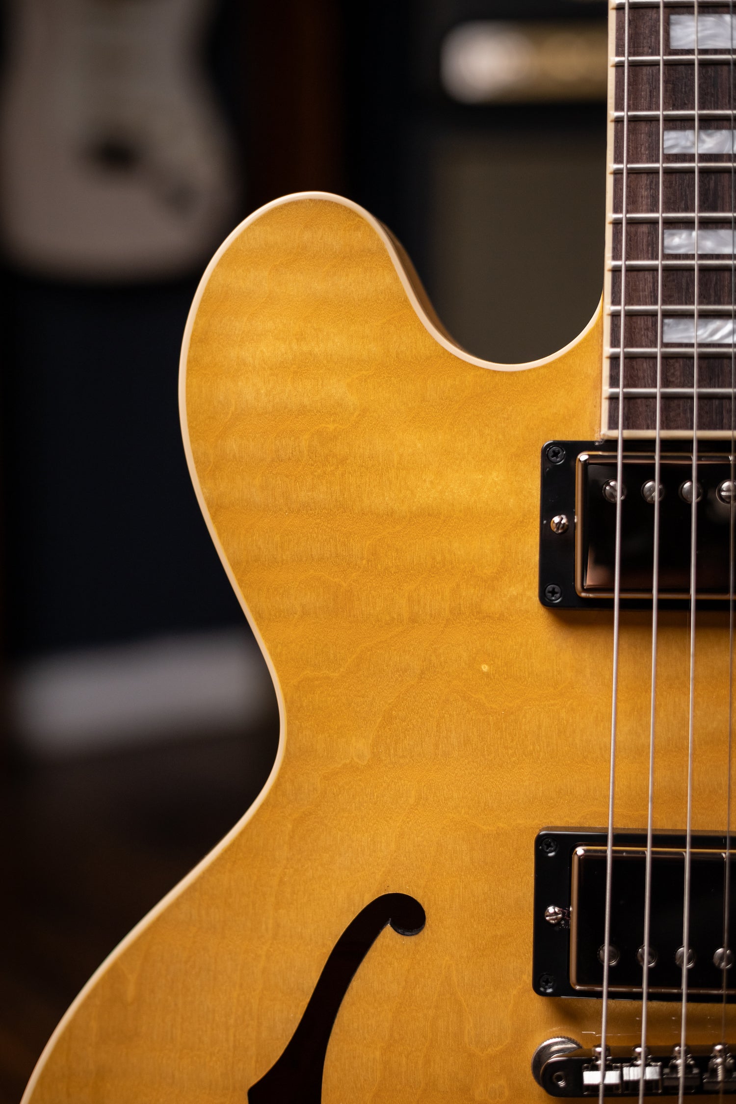 Gibson ES-335 Figured Electric Guitar - Antique Natural