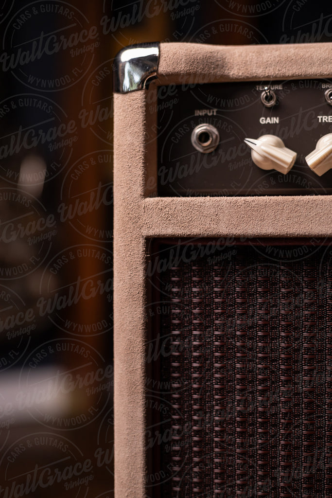 PRE-ORDER! Two-Rock Vintage Deluxe 35 Watt  Oxblood Combo cloth, Maroon Piping - Dogwood Suede