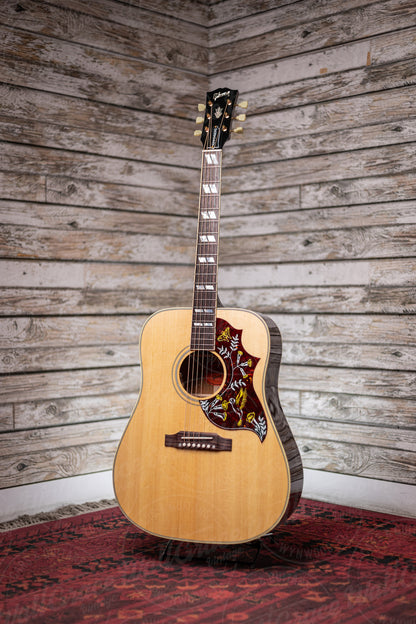 Gibson Hummingbird Original Acoustic-Electric Guitar - Antique Natural