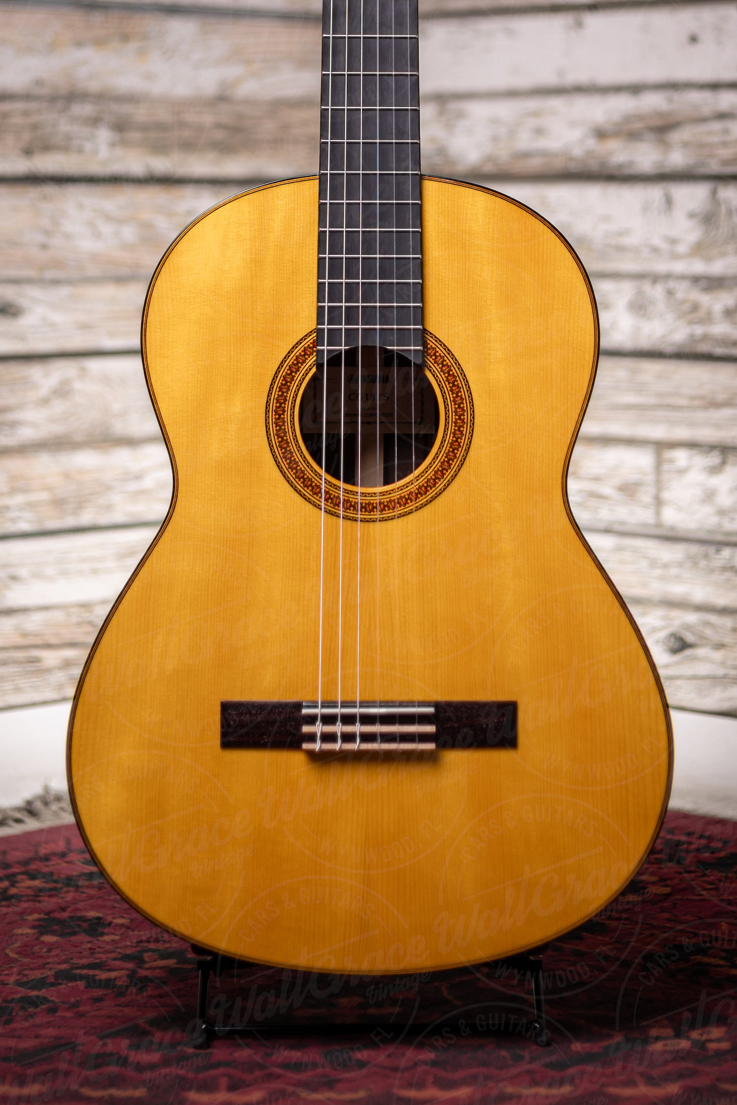 Yamaha CG182S Classical Acoustic - Natural