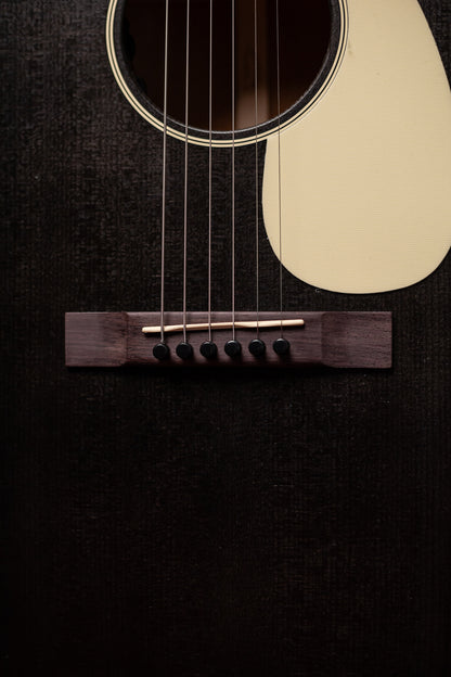 Martin 000-17E Acoustic-Electric Guitar - Black Smoke