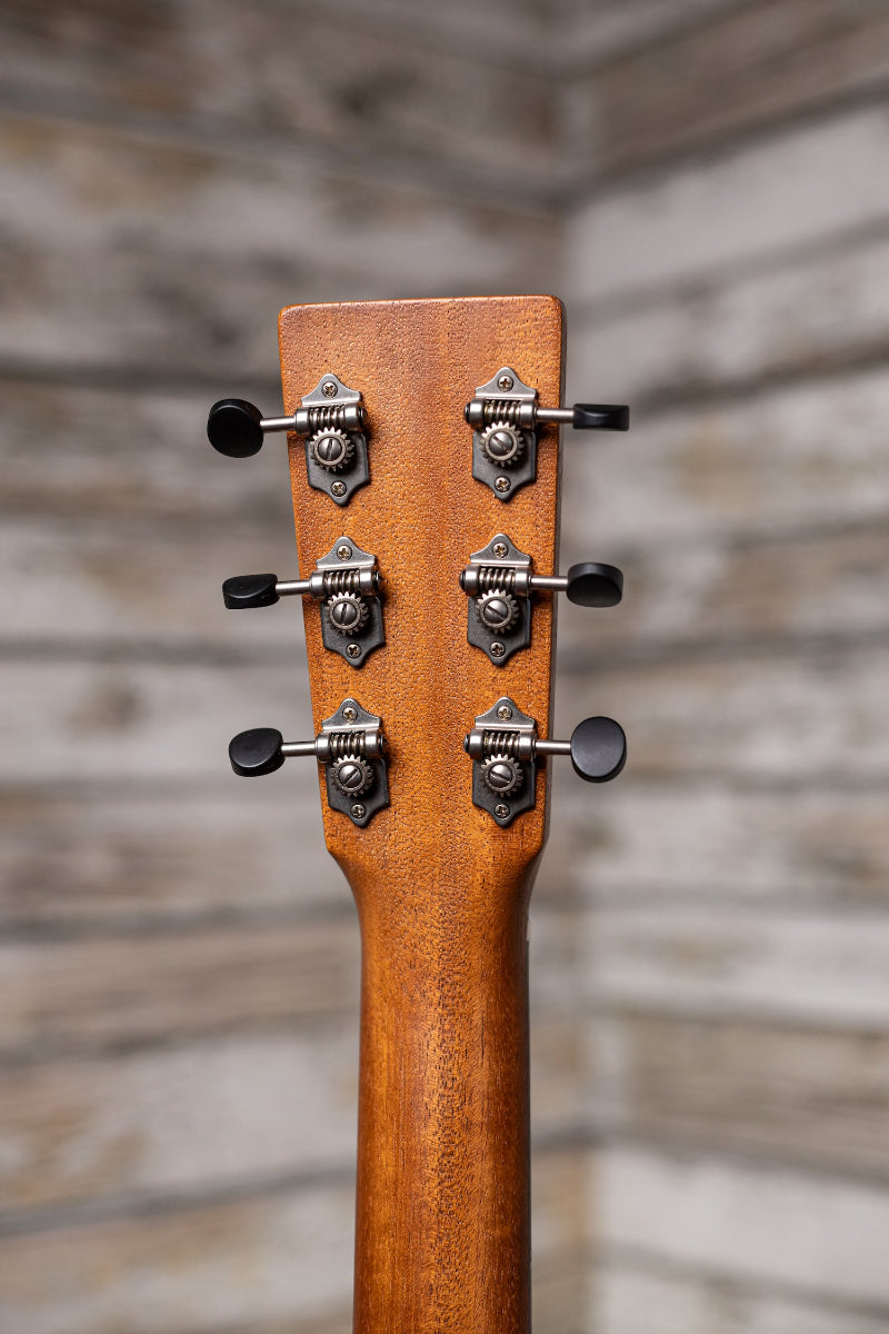 Martin 000-17 Acoustic Guitar - Whiskey Sunset