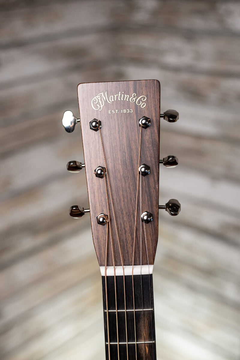 Martin 000-28 Standard Series 2025 Acoustic Guitar - Natural