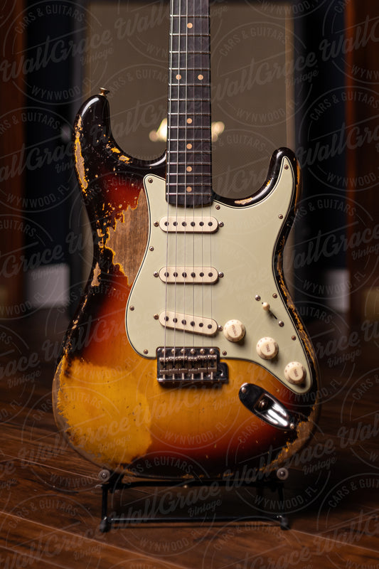Fender Custom Shop '59 Stratocaster Super Heavy Relic Electric Guitar - Super Faded Aged Sunburs
