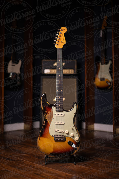 Fender Custom Shop '59 Stratocaster Super Heavy Relic Electric Guitar - Super Faded Aged Sunburs