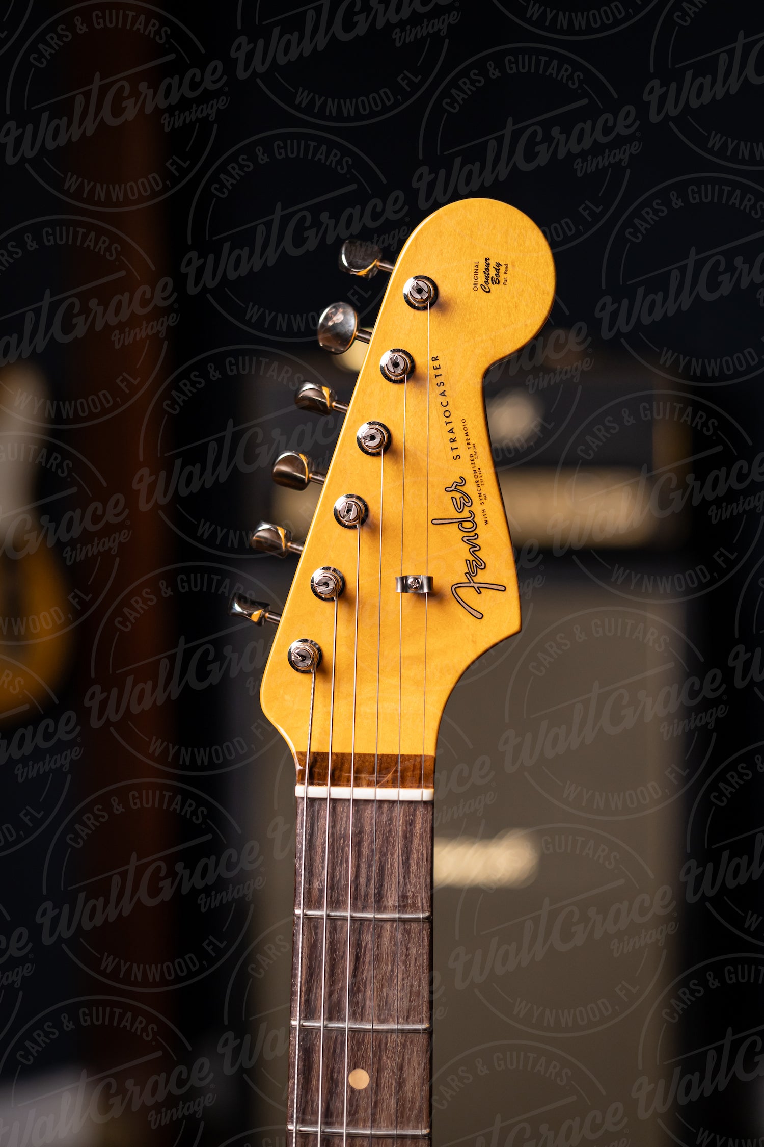 Fender American Vintage II 61 Stratocaster Electric Guitar - Olympic White