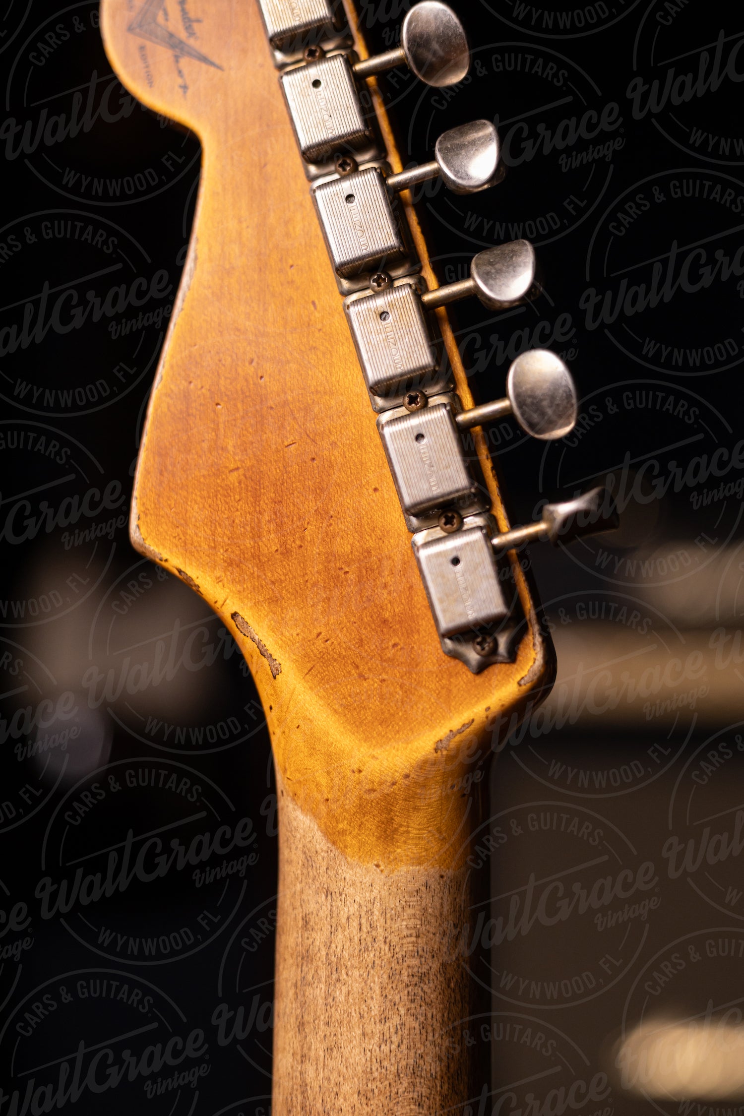 Fender Custom Shop '59 Stratocaster Super Heavy Relic Electric Guitar - Super Faded Aged Sunburs