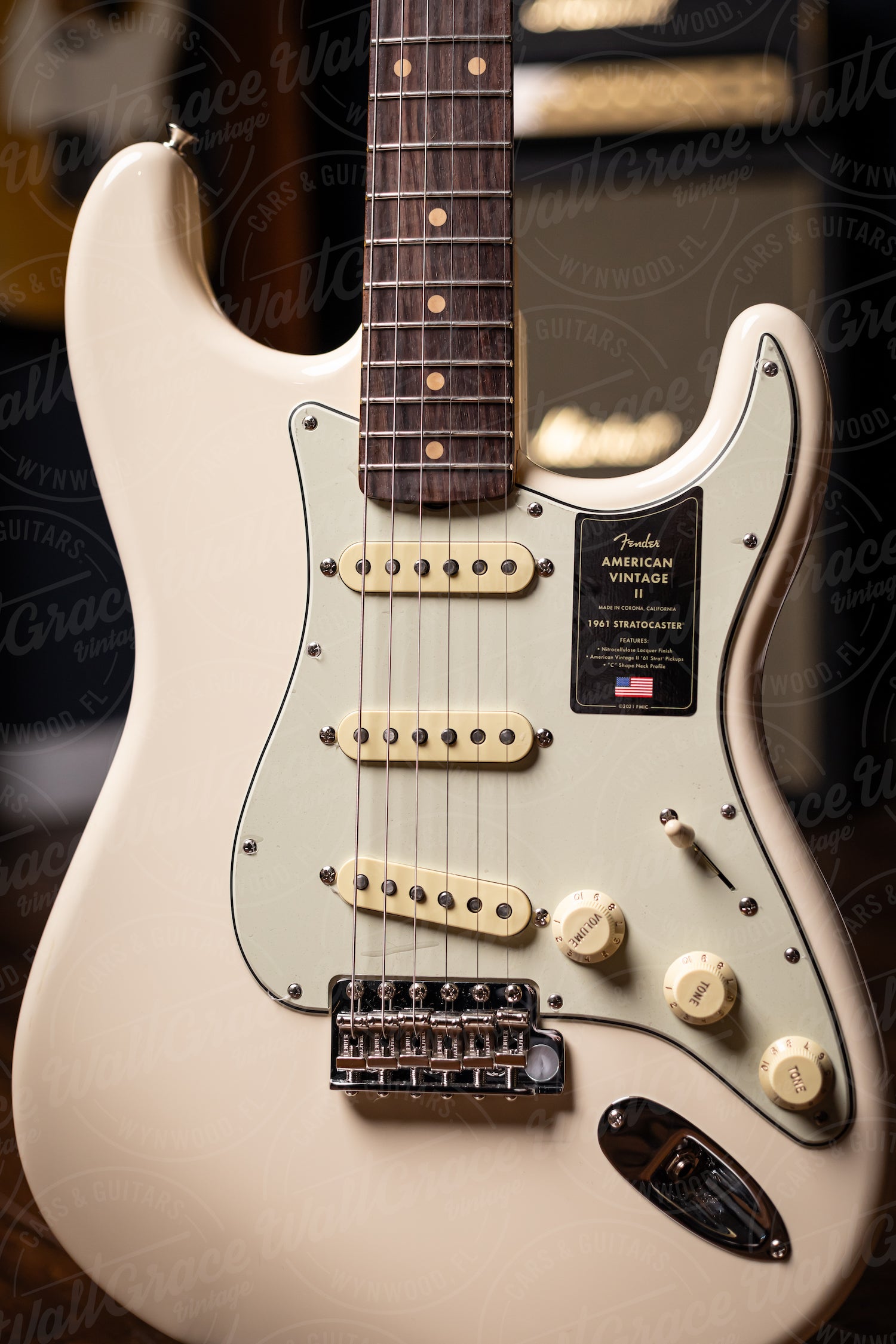 Fender American Vintage II 61 Stratocaster Electric Guitar - Olympic White