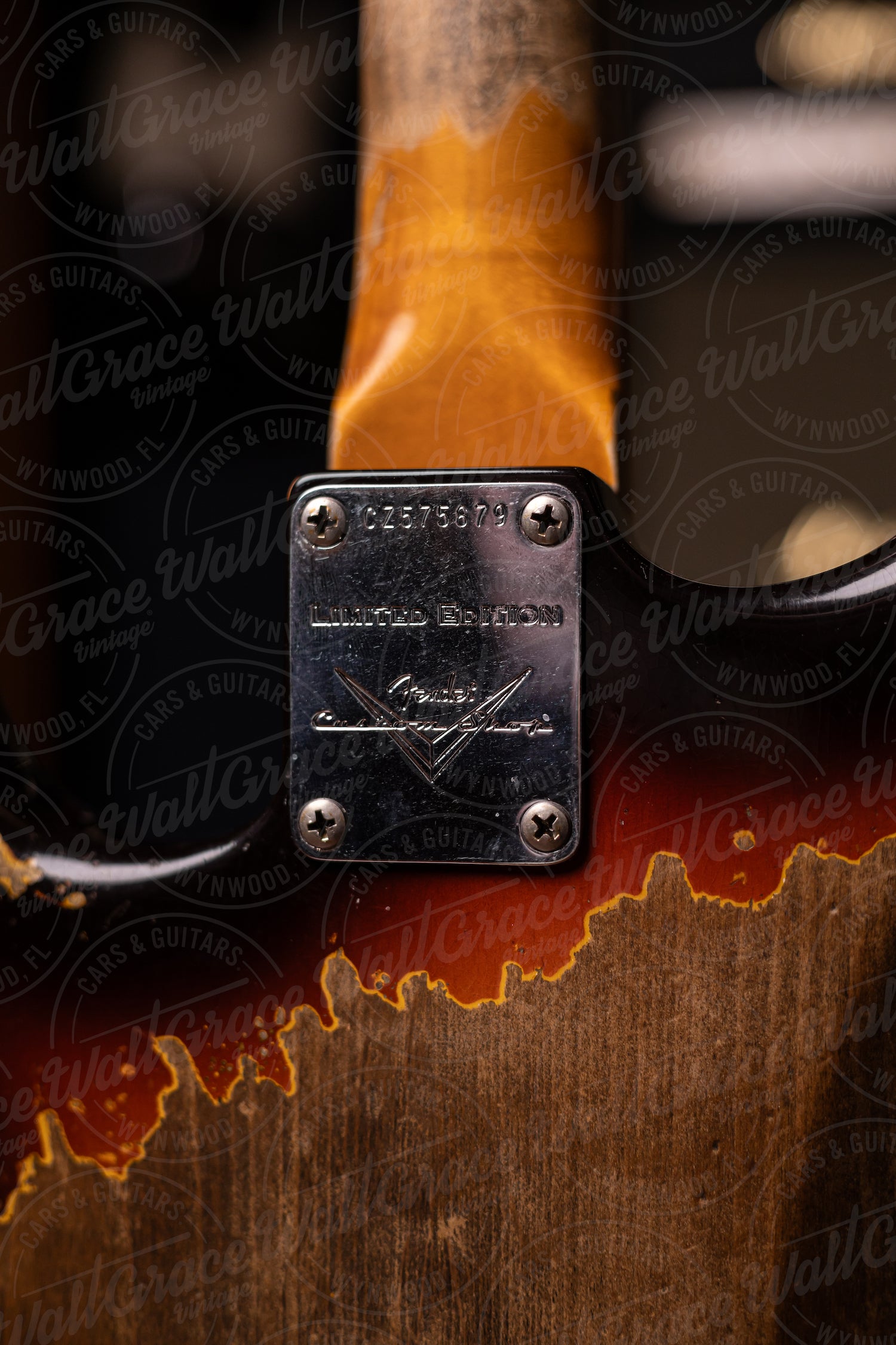 Fender Custom Shop '59 Stratocaster Super Heavy Relic Electric Guitar - Super Faded Aged Sunburs