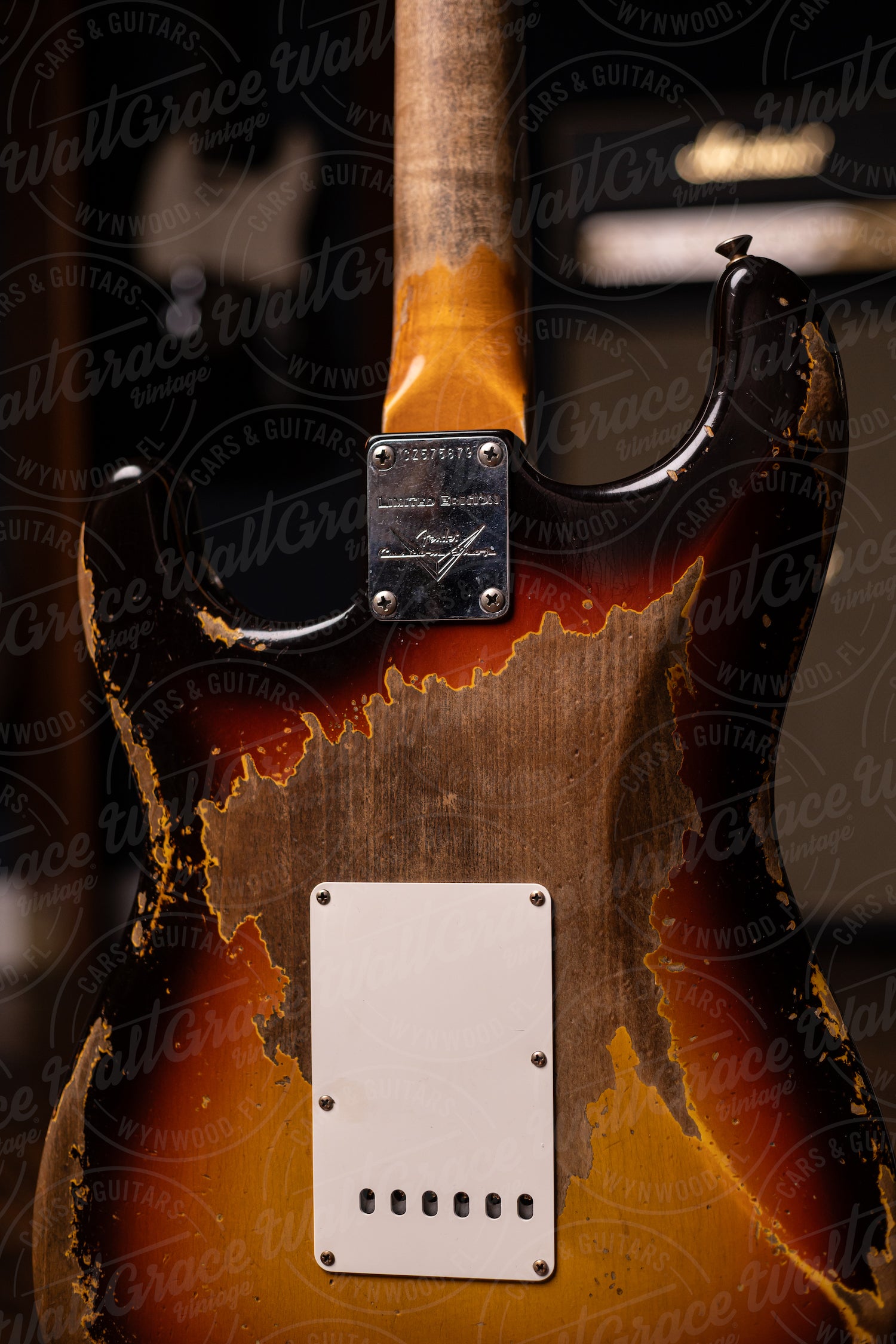 Fender Custom Shop '59 Stratocaster Super Heavy Relic Electric Guitar - Super Faded Aged Sunburs