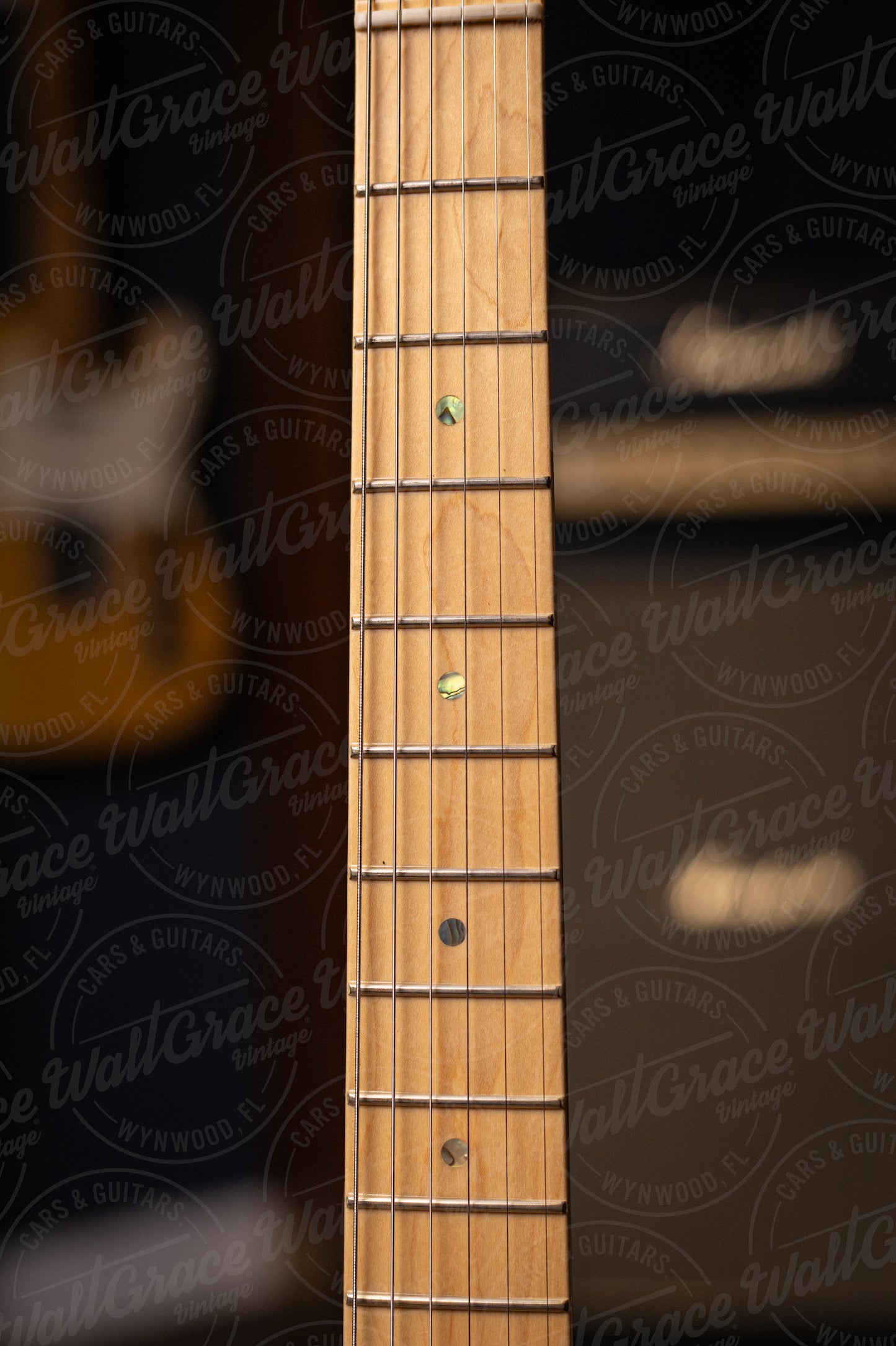 2004 Fender 50th Anniversary DLX Stratocaster Electric Guitar - Sunburst