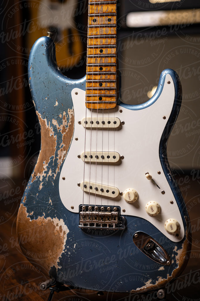 Fender Custom Shop Limited Edition Red Hot Stratocaster Super Heavy Relic Electric Guitar - Super Faded Aged Lake Placid Blue