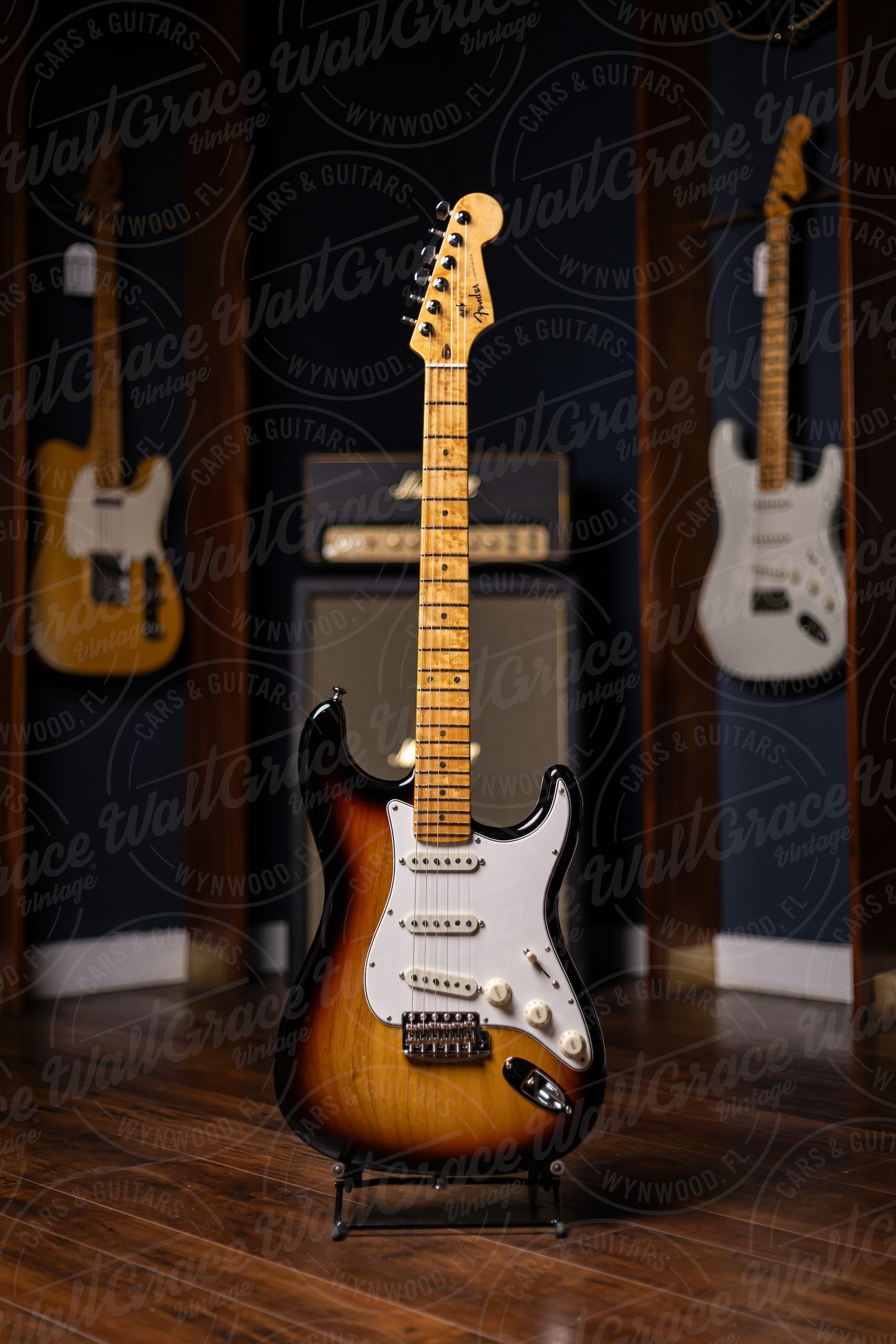 Fender American Custom Stratocaster Electric Guitar - Antique Burst