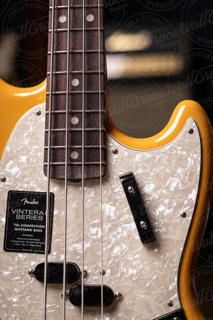 Fender Vintera II Mustang Bass - Competition Orange