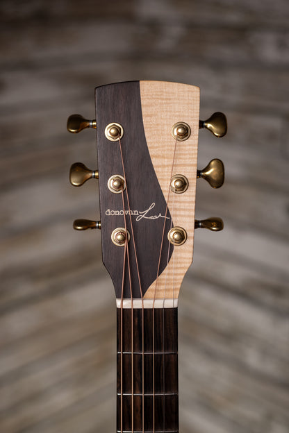 Donovan Leah Guitars Caroline Master Grade Cutaway Acoustic Guitar - Natural