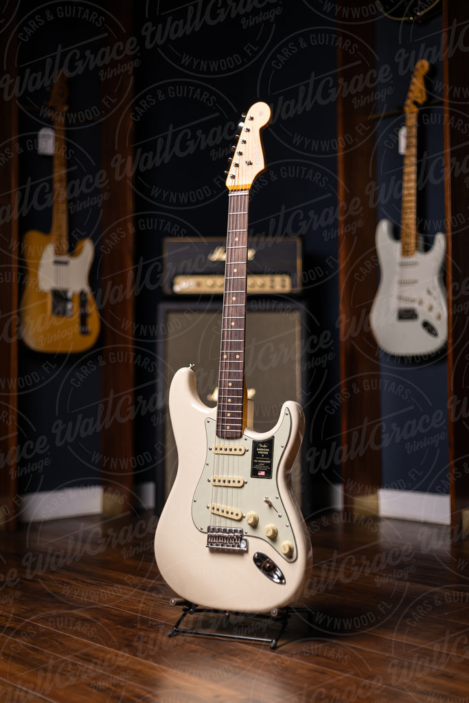 Fender American Vintage II 61 Stratocaster Electric Guitar - Olympic White