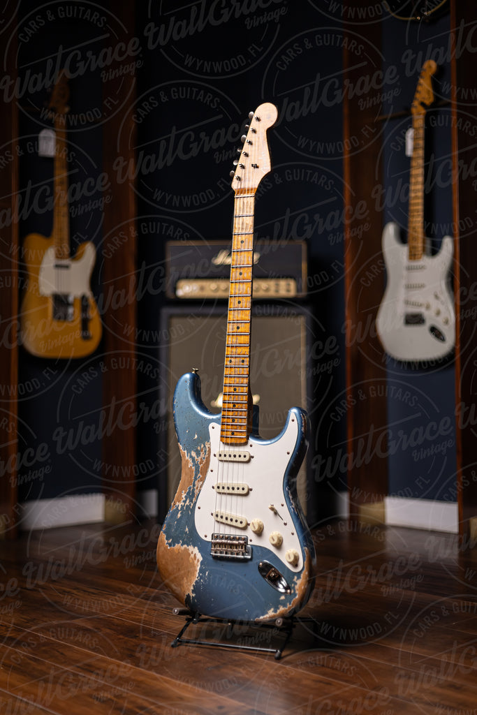 Fender Custom Shop Limited Edition Red Hot Stratocaster Super Heavy Relic Electric Guitar - Super Faded Aged Lake Placid Blue