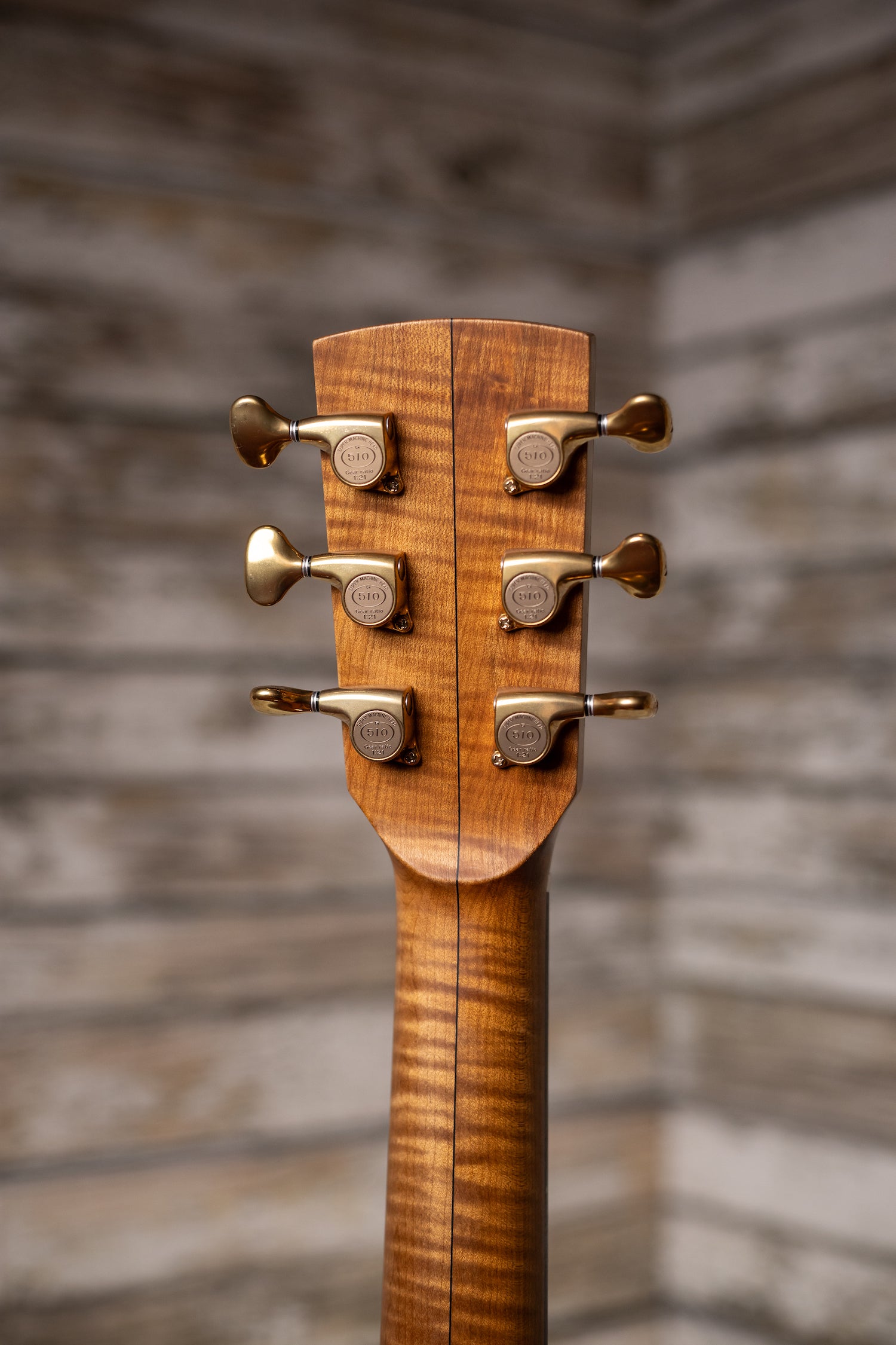 Donovan Leah Guitars Caroline Master Grade Cutaway Acoustic Guitar - Natural