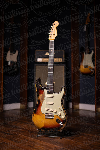 Fender Custom Shop '59 Stratocaster Super Heavy Relic Electric Guitar - Super Faded Aged Sunburs