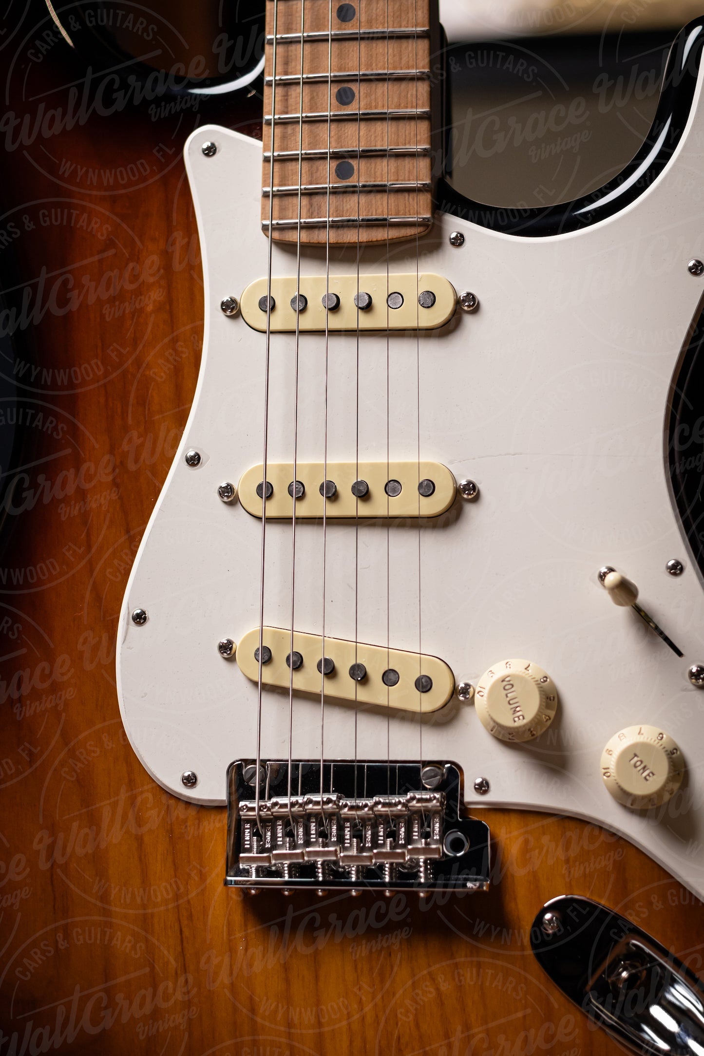 Fender American Professional II Stratocaster Electric Guitar - Sunburst