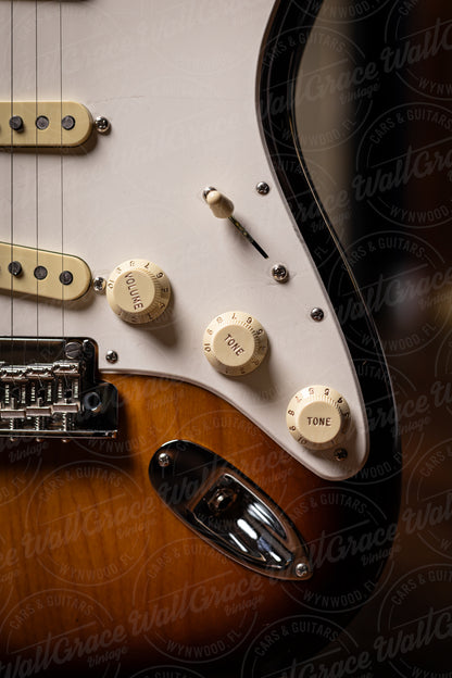 Fender American Professional II Stratocaster Electric Guitar - Sunburst