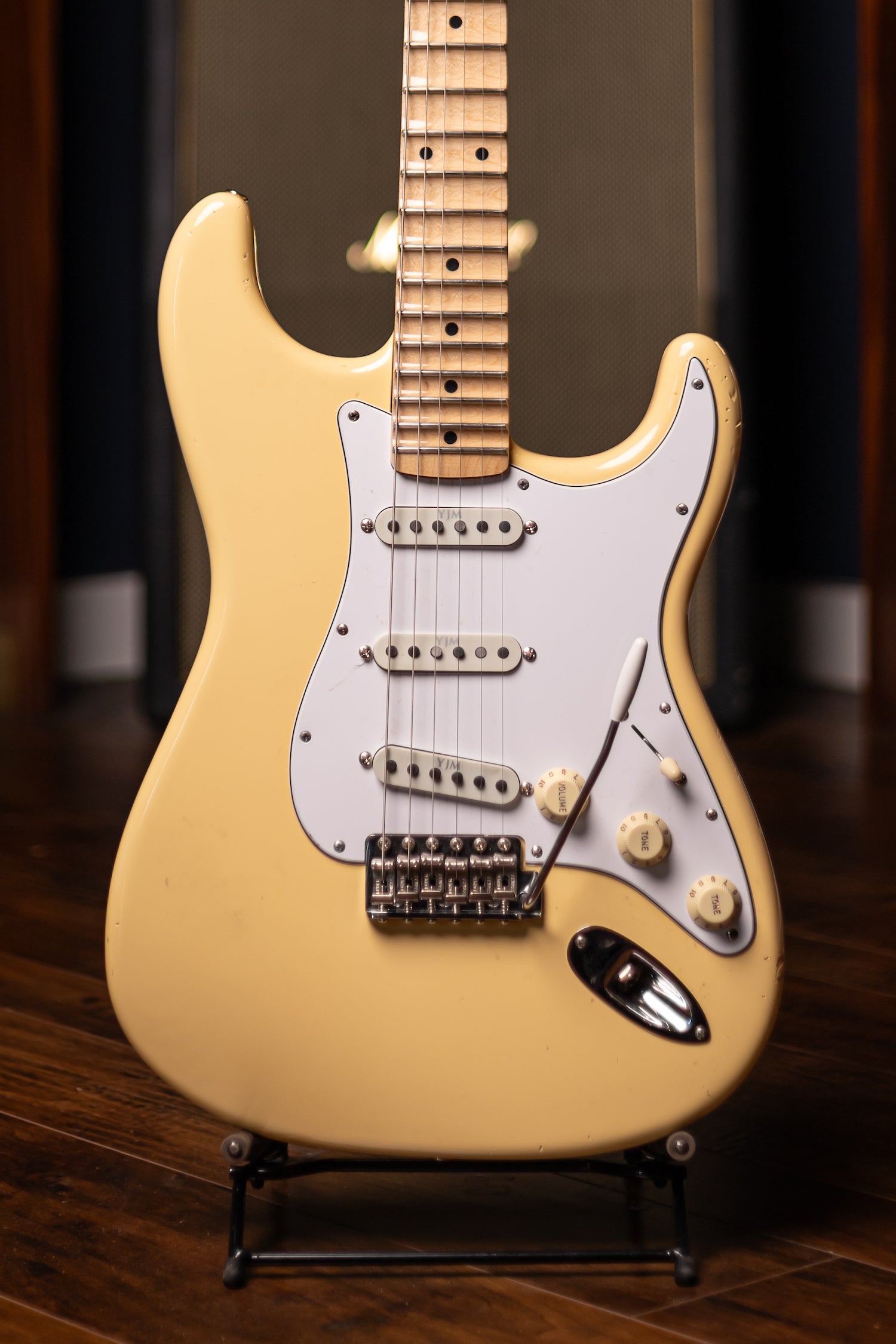 Yngwie Malmsteen’s #4 Fender Stratocaster + Personal 1983 Ferrari 308 GTS Quattrovalvole